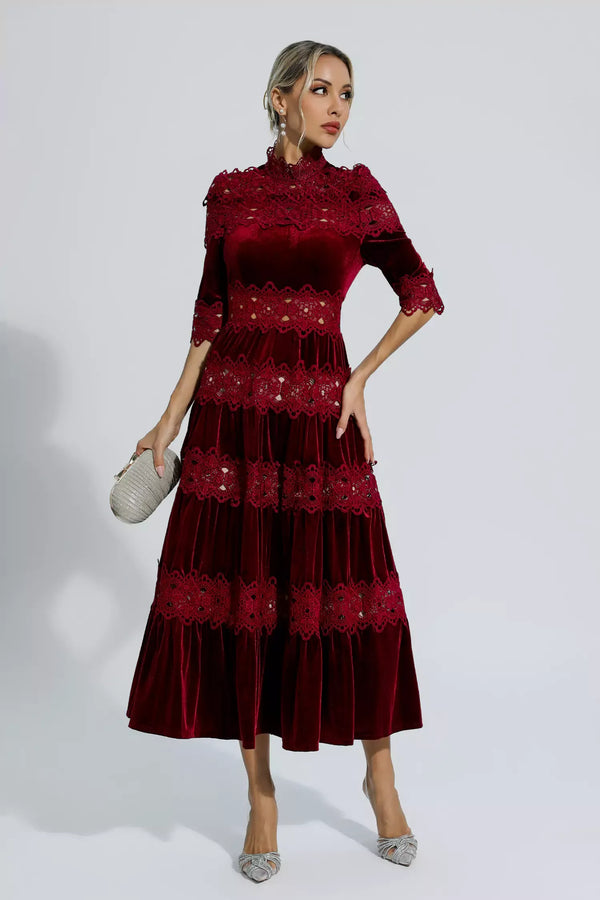 Dekolte Detaylı Maxi Elbise