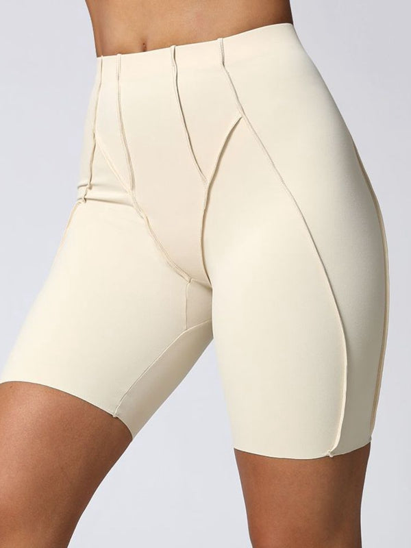 Süper "Geleceğin Yıldızlararası" Şık Ve Seksi Şortları