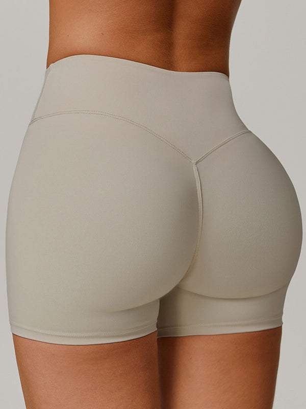 Seksi V Şekilli Bel Şortu