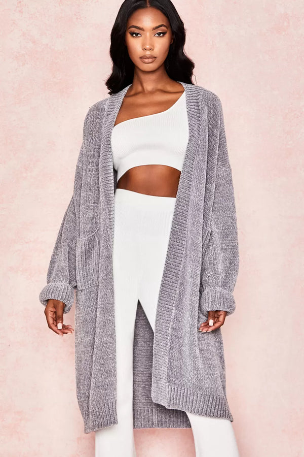 Gri Salaş Triko Hırka – Rahat ve Şık Tasarım