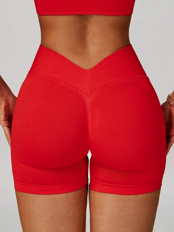 Derin V Sırtlı Dikişsiz Yüksek Bel Şort